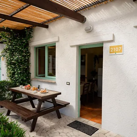 キャンプ場 Club Del Sole Le Mimose Family