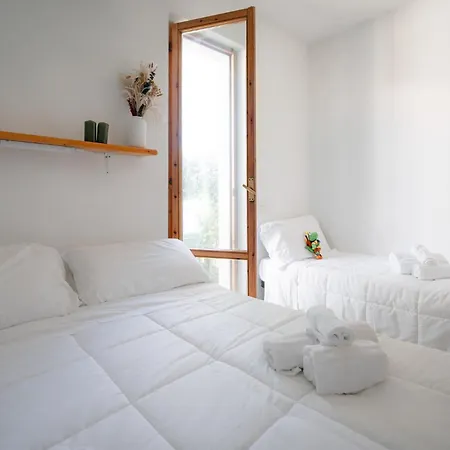 Club Del Sole Le Mimose Family キャンプ場 *