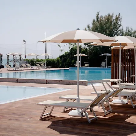 Club Del Sole Le Mimose Family