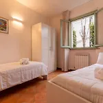 Kemp Club Del Sole Le Mimose Family