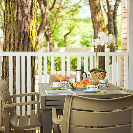 Club Del Sole Le Mimose Family Camping *