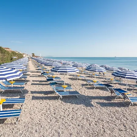 Club Del Sole Le Mimose Family Kemping *