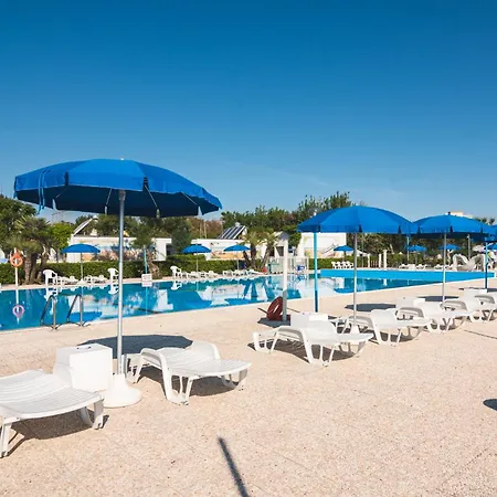 Kamp alanı Club Del Sole Le Mimose Family