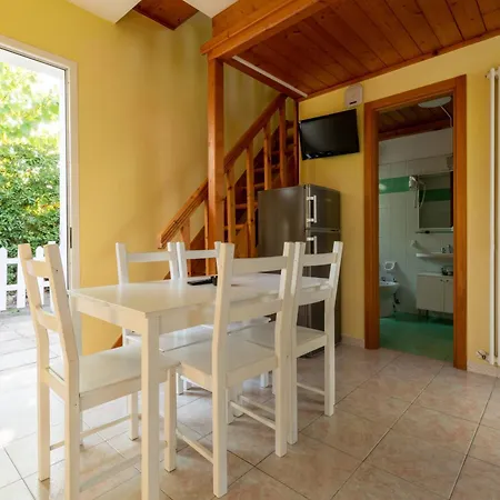 Club Del Sole Le Mimose Family