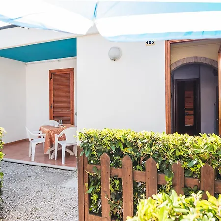 Club Del Sole Le Mimose Family