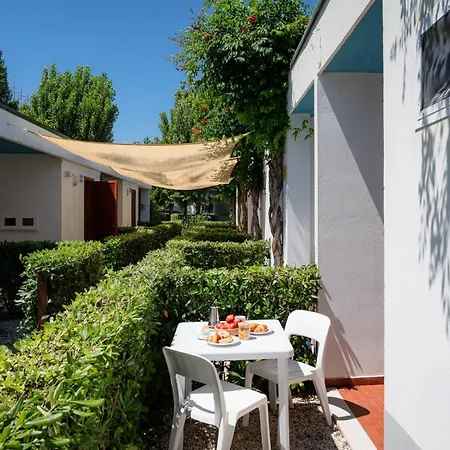 Club Del Sole Le Mimose Family