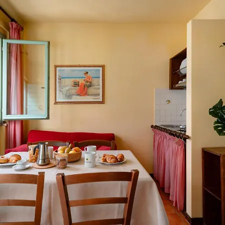 Club Del Sole Le Mimose Family