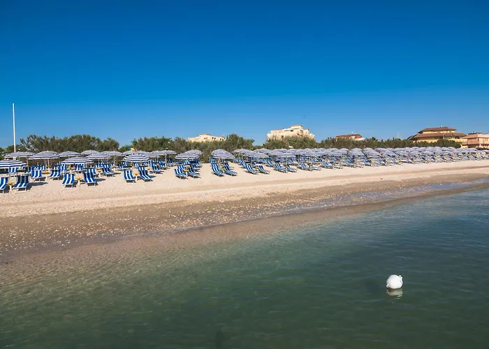 Club Del Sole Le Mimose Family Porto SantʼElpidio